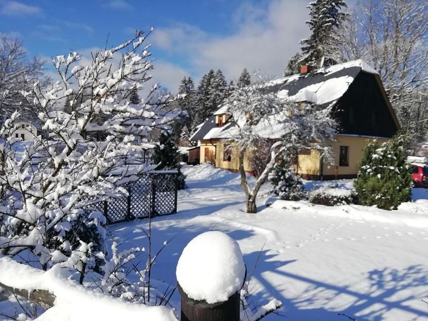 Penzion Pod Strani Malá Morávka Exterior foto